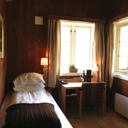 Hotel Fossheim 3*