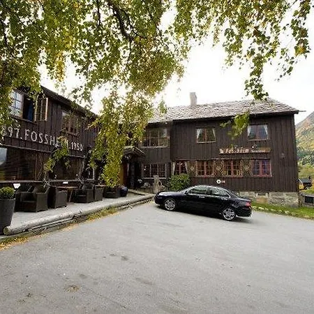 Hotel Fossheim 3*
